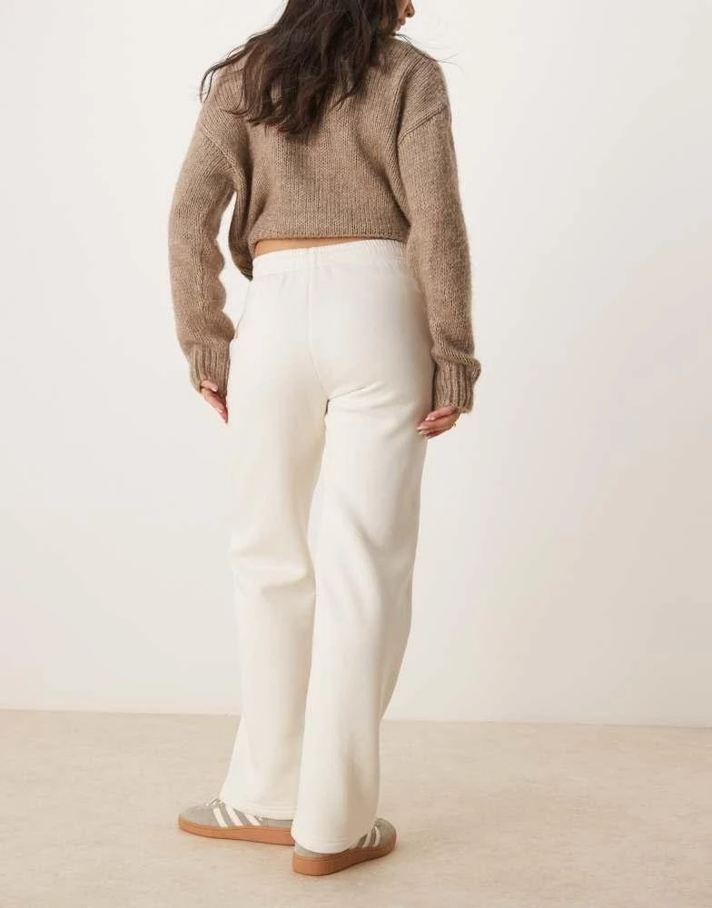 GINA TRICOT Gina Tricot loose fit straight leg joggers in cream 2