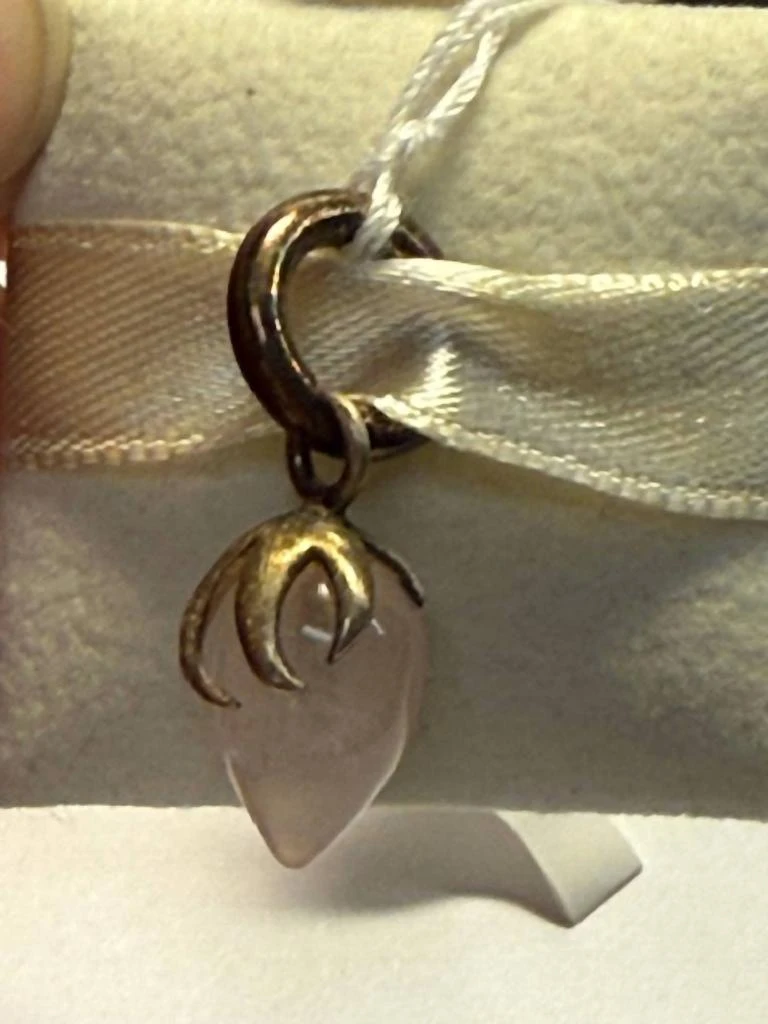 Story Jewellery Story Jewellery - Women
s Lotus Drop Charm