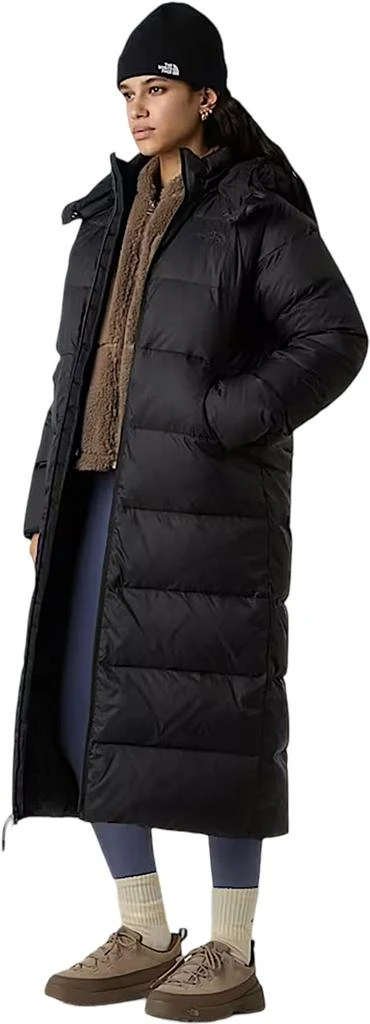 The North Face Hydrenalite City Long Down Hooded Parka - Women
s 4