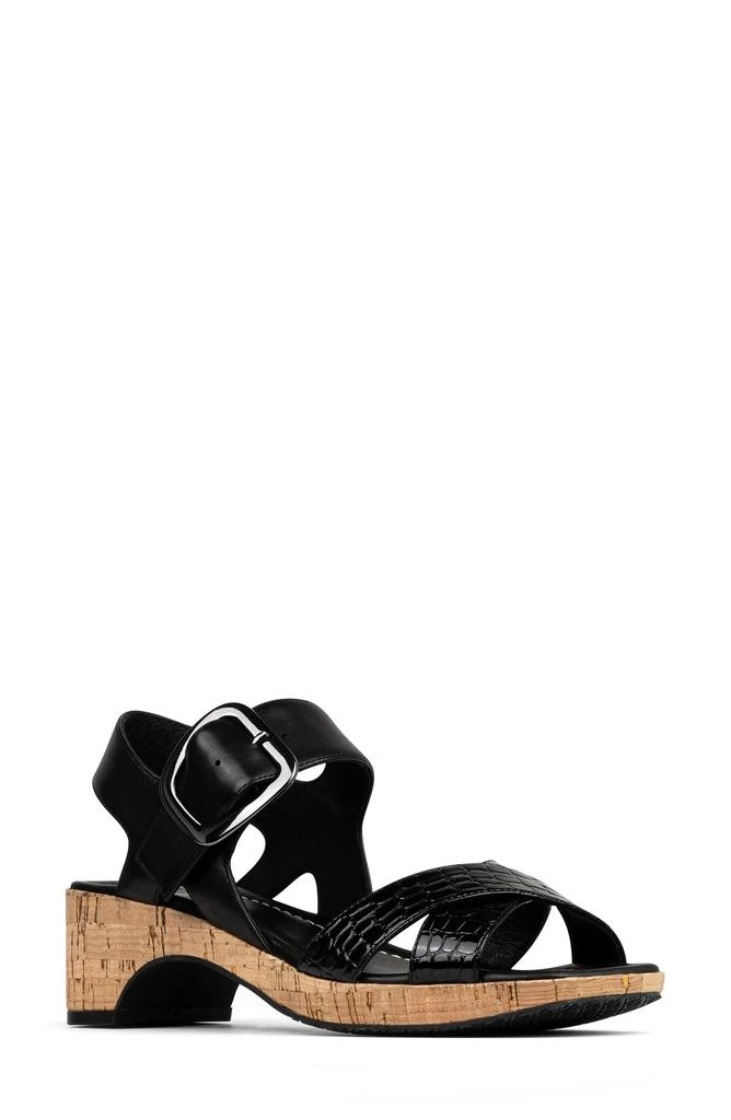 Donald Pliner Rolli Platform Sandal 1