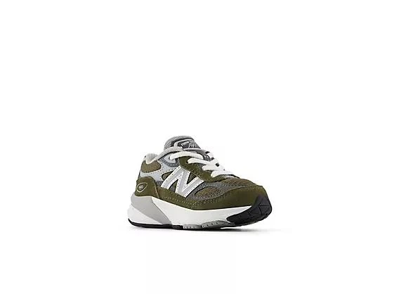 New Balance 990v6 2