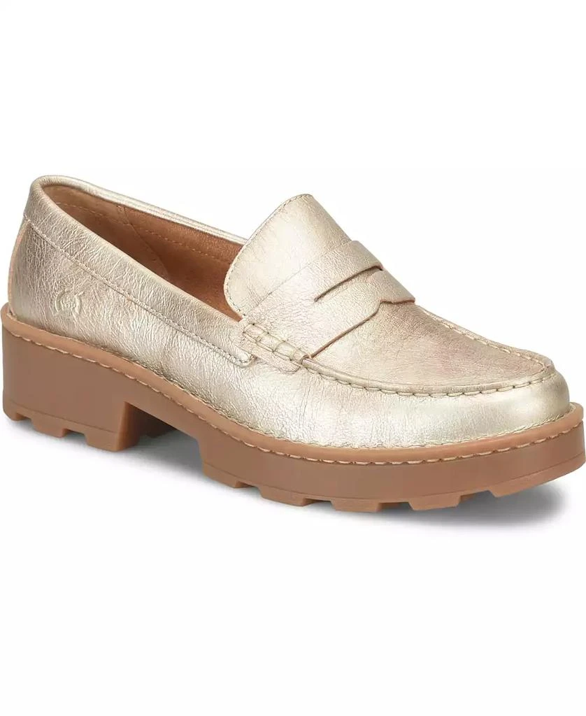 b.o.c. Women's Carrera Round Toe Loafer 1