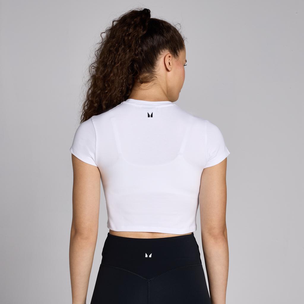 Myprotein MP Women's Basics Body Fit Short Sleeve Crop T