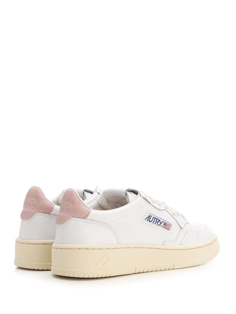 Autry Low Sneaker 3