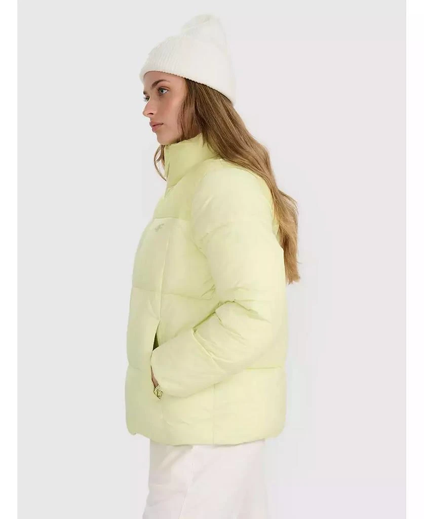 4F Women
s padded jacket with synthetic filling 2