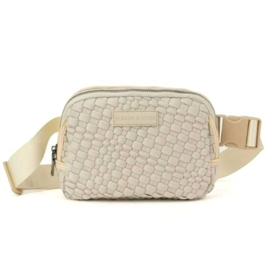 Parker and Hyde Parker And Hyde - Women
s Woven Belt Bag