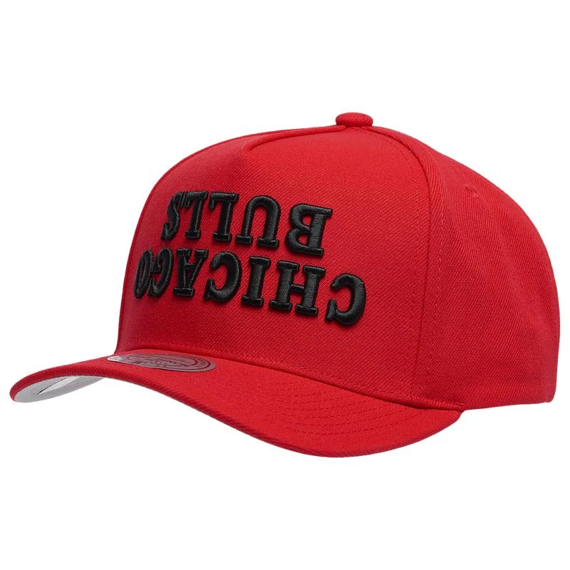 Mitchell & Ness Mitchell & Ness Bulls Upside Prosnap Cap - Adult 1