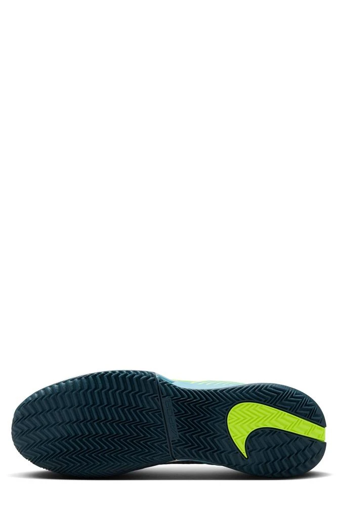 NIKE Zoom Vapor Pro 2 Hard Court Tennis Shoe 5