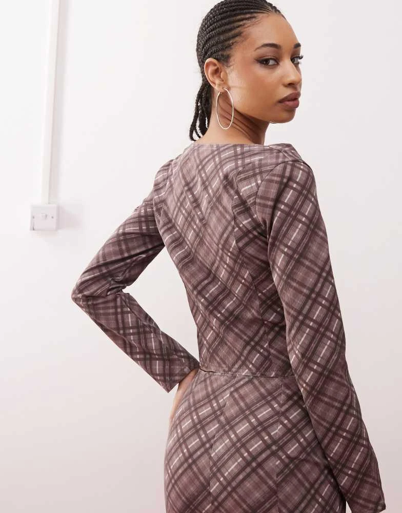 Daisy Street Daisy Street crop tie front top in burgundy check co-ord 3