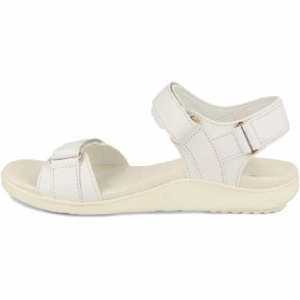 Gravity Defyer Women's Hilnor Sandals In White 2