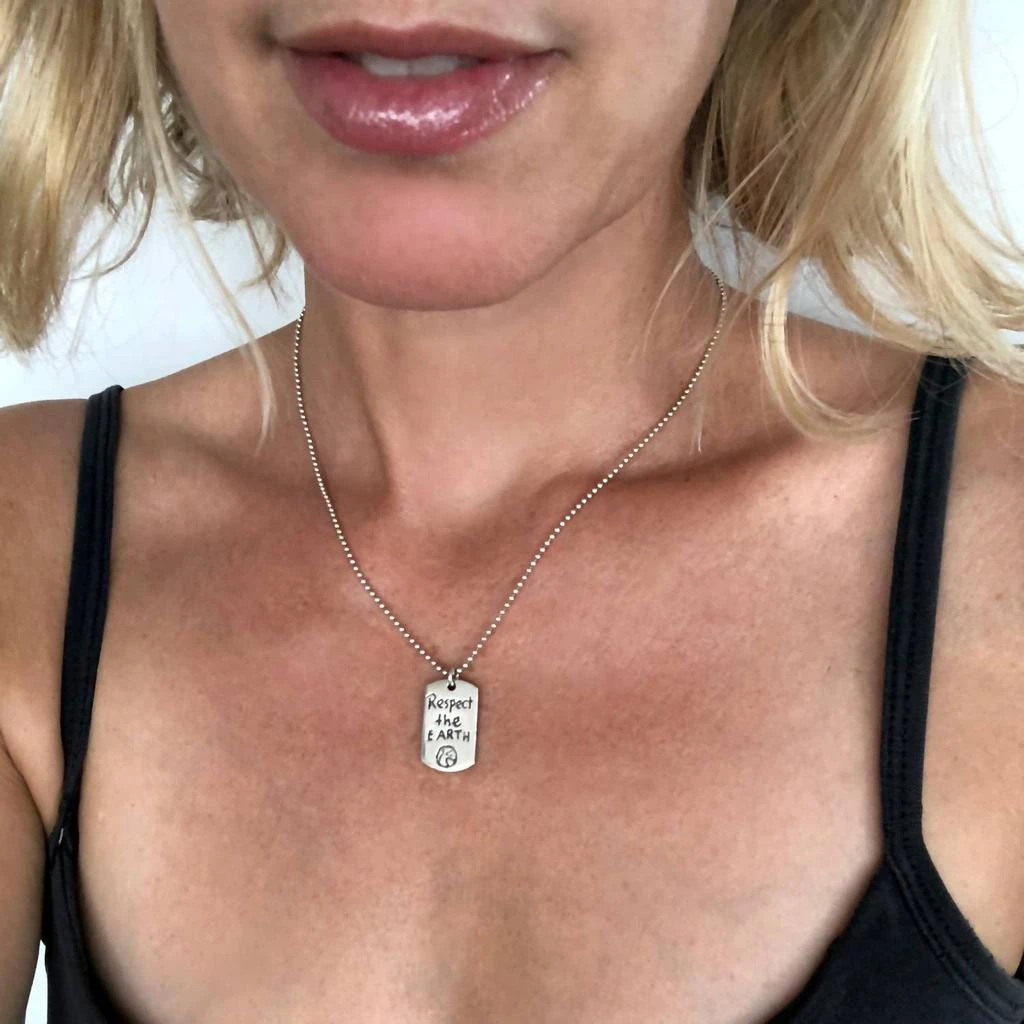 Jessica Elliot Jessica Elliot - Women
s Sterling "Resolutions we can all keep" Dogtags Max Necklace 2