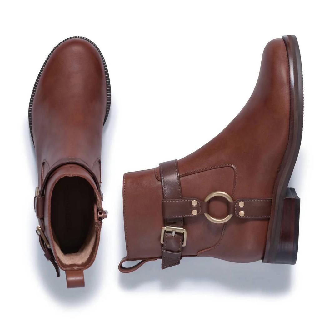 Bernardo Women's Tyra Boot In Mahogany/ Dark Chocolate
