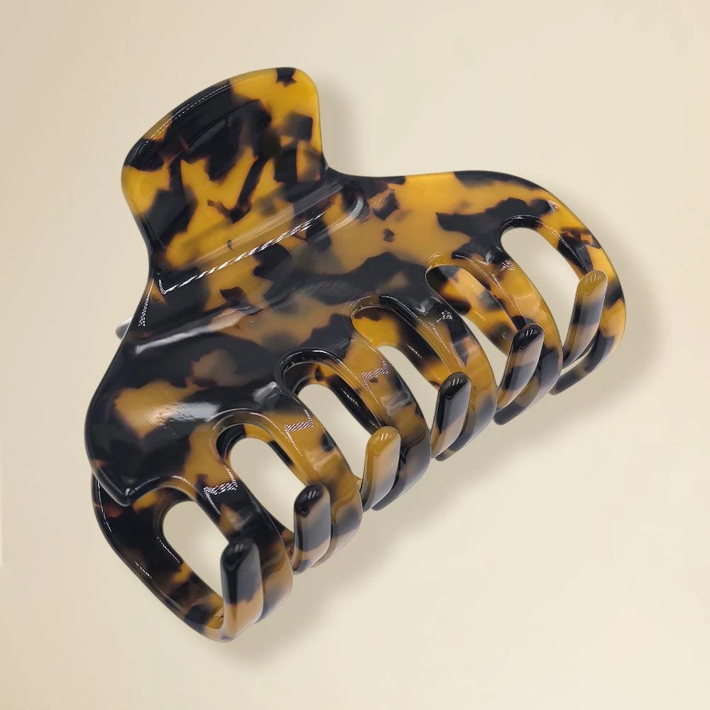 Alo Outline Claw Clip - Macadamia/Black - Fashion  display picture 3