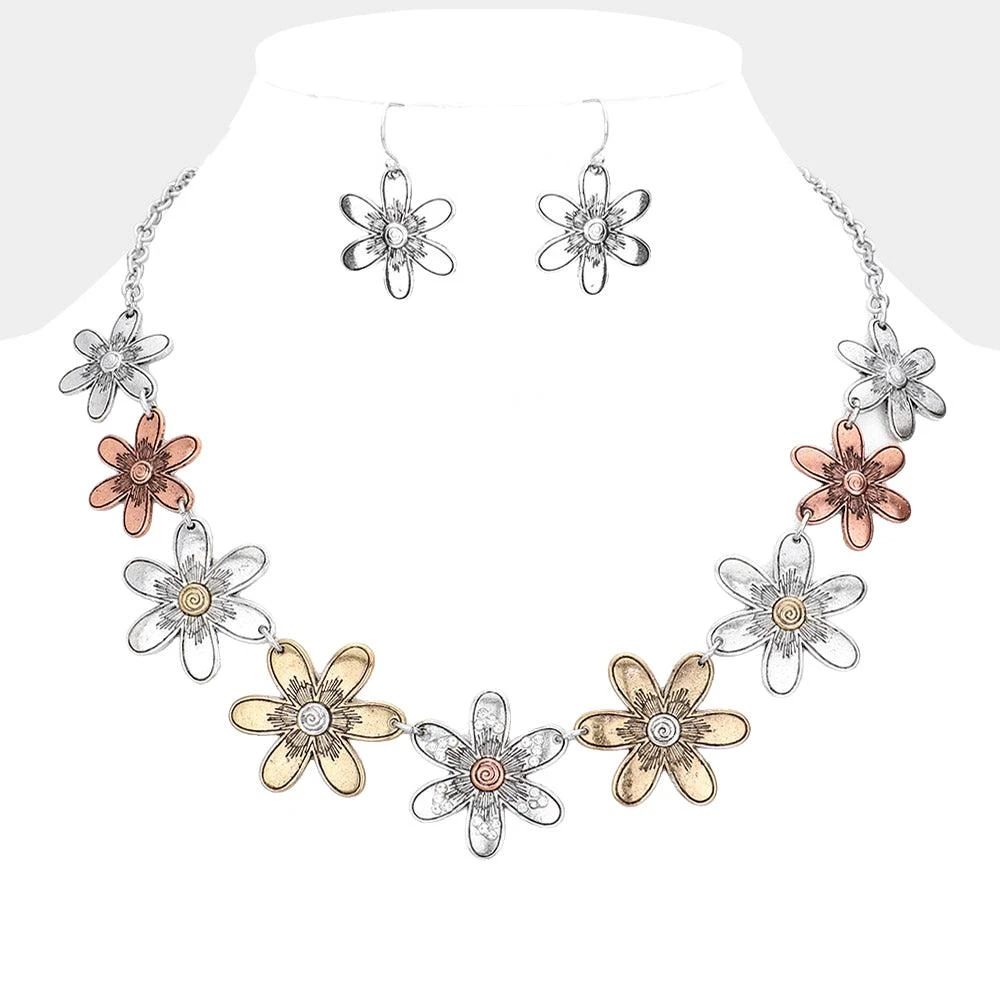 FASHNZFAB Antique Metal Flower Necklace