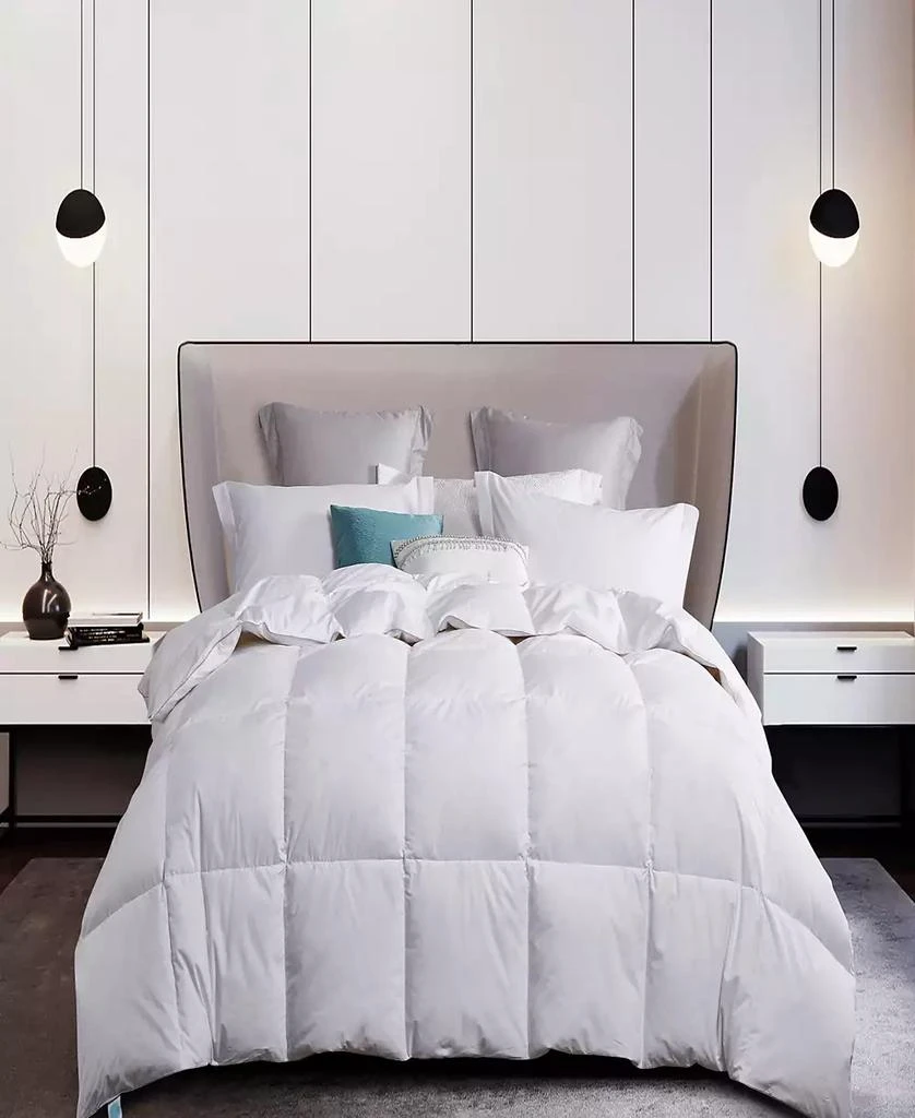 Martha Stewart 50%/50% White Goose Feather & Down Comforter, Twin, Exclusively at Macy’s 1