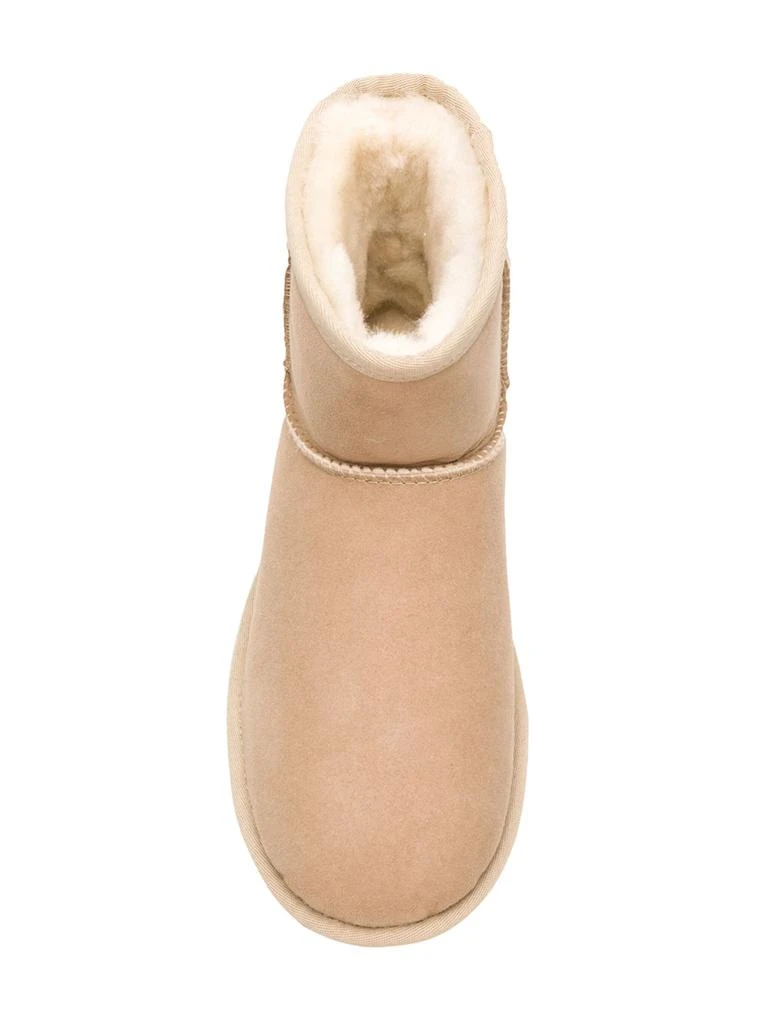 UGG Classic Mini 4