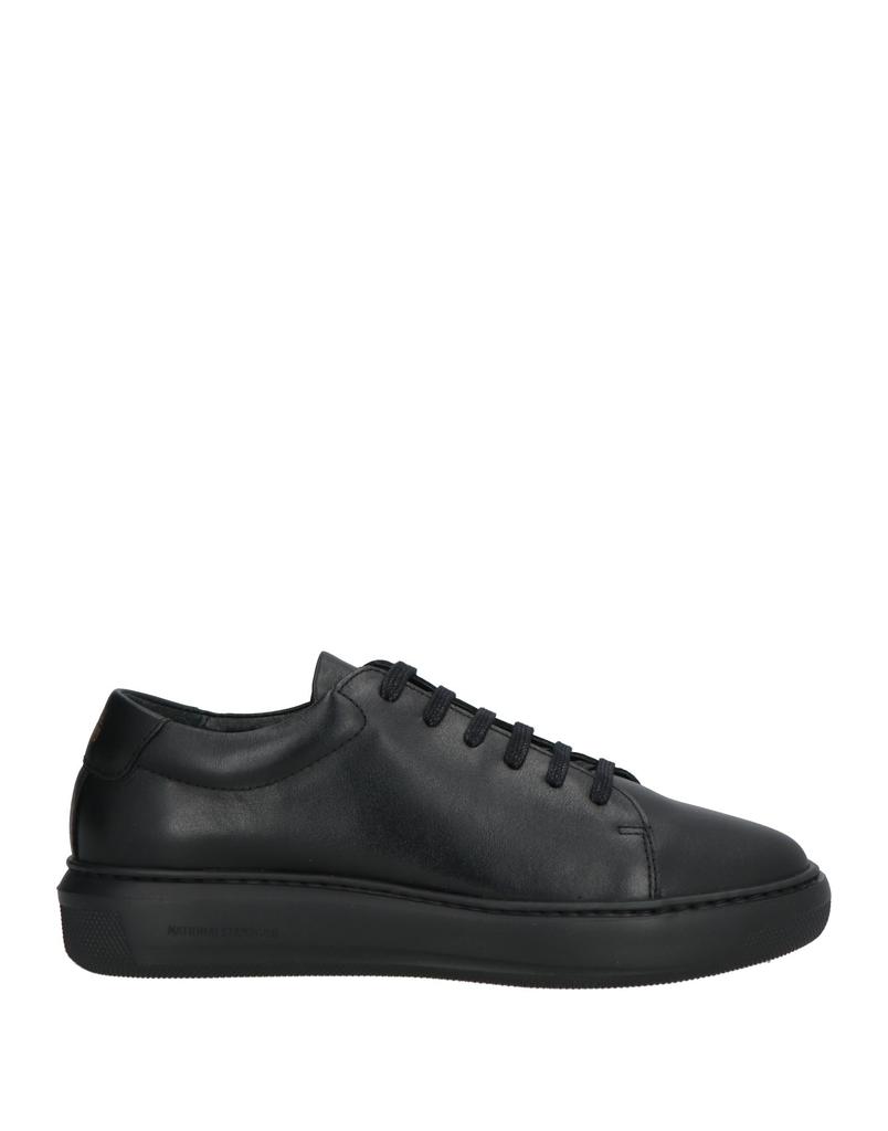NATIONAL STANDARD Sneakers