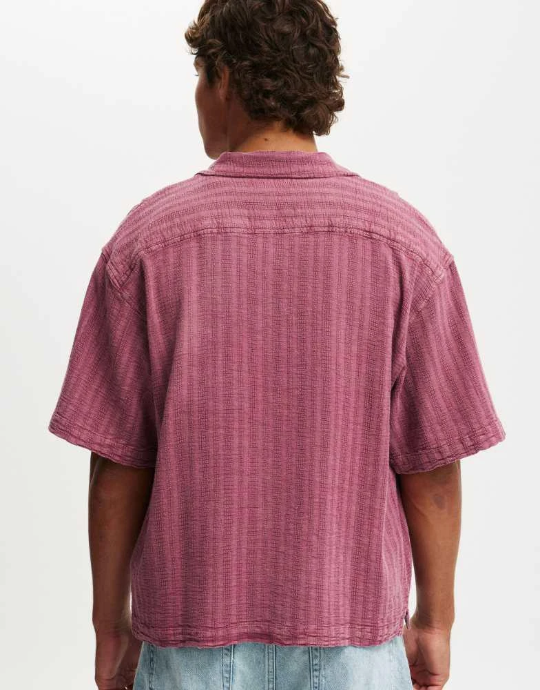 Cotton:On Cotton On Washed box fit short sleeve shirt in washed coral - PINK 2