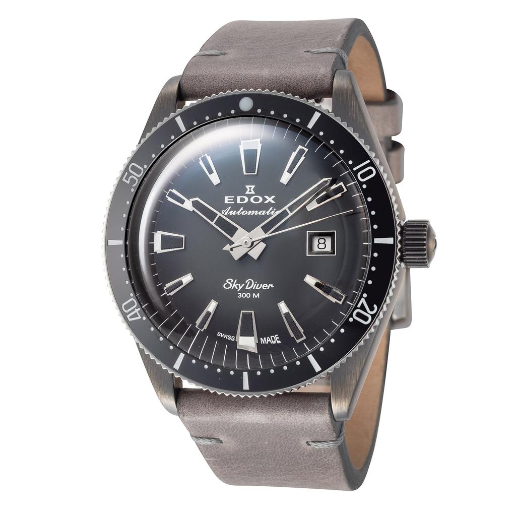 Edox Men's SkyDiver 42mm Automatic Watch