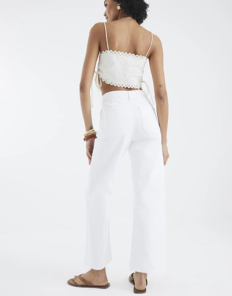 River Island River Island Wide leg cropped jeans in white 2