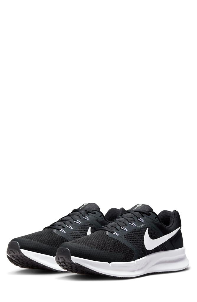 NIKE Run Swift 3 Running Shoe