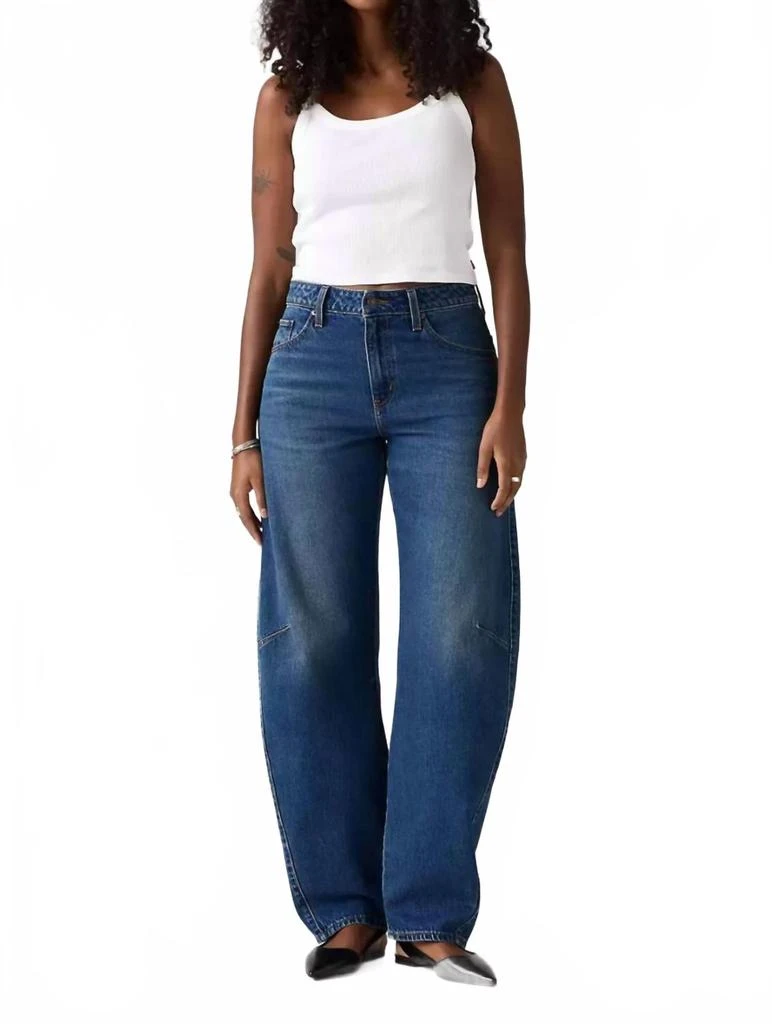 Levi
s Baggy Dad Barrel Jeans In Most Wanted