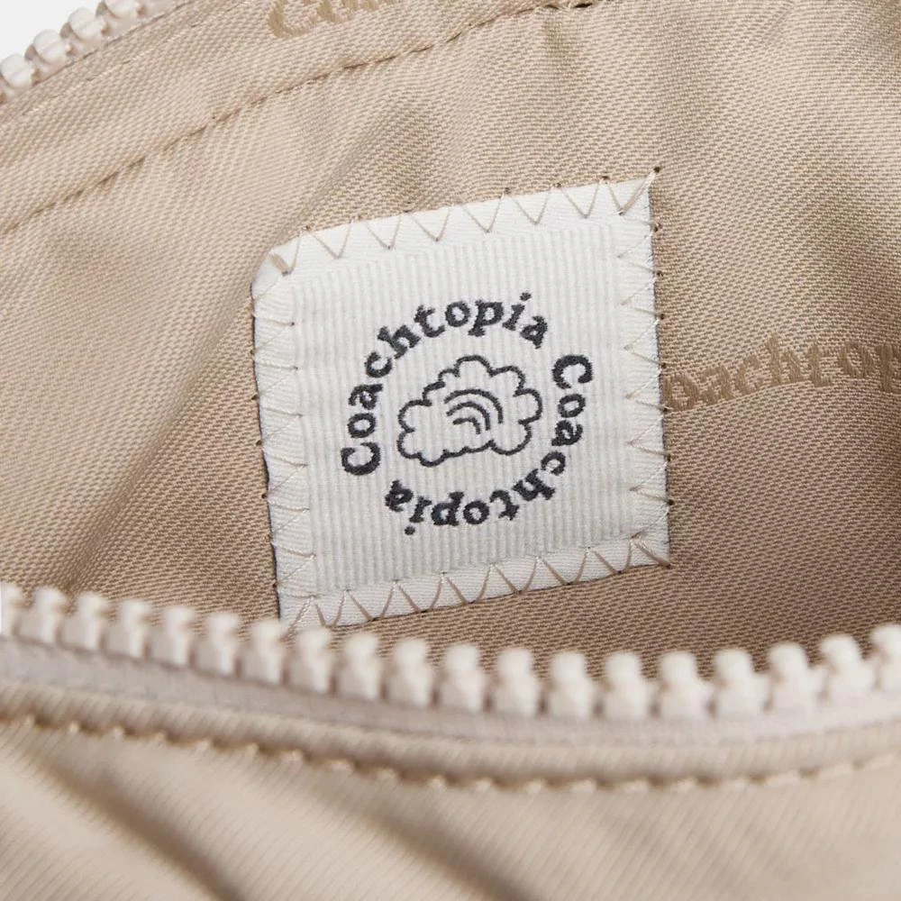 Coach Coachtopia Loop Pouch In Recycled Polyester 5