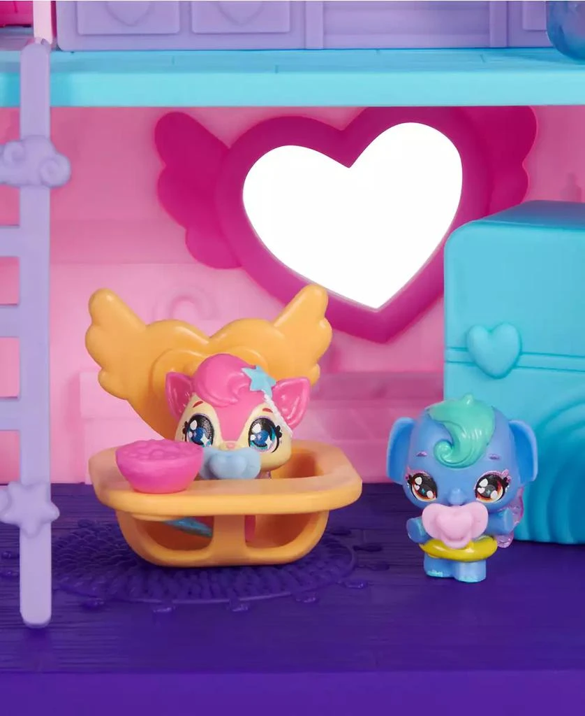 Hatchimals Alive Hatchi-Nursery Playset with 4 Mini Figures in Self-Hatching Eggs 9