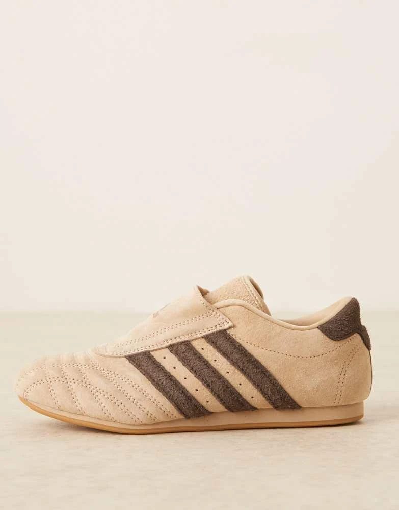 Adidas adidas Originals Taekwondo trainers in light brown 5