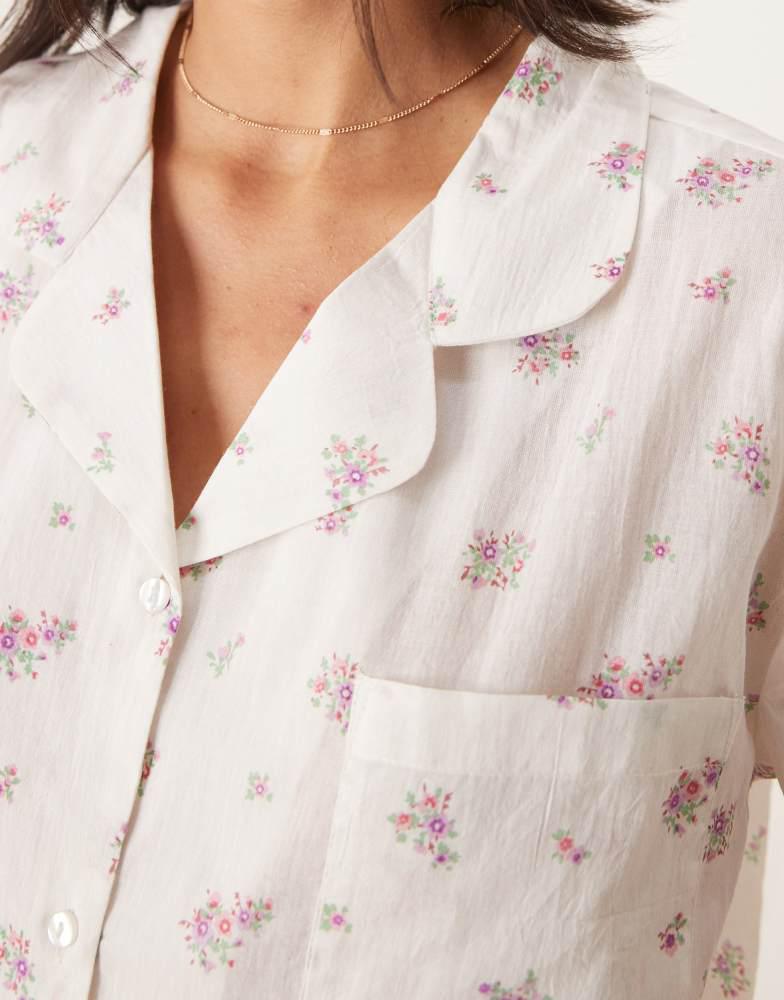 Luna Luna short sleeve revere pyjama top and short set in cheesecloth ditsy floral print