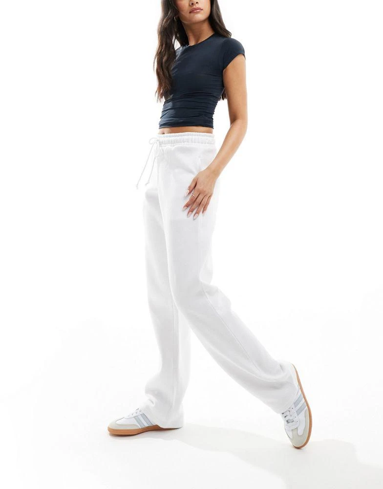Missyempire Missyempire exclusive drawstring detail wide leg jogger co-ord in white 3