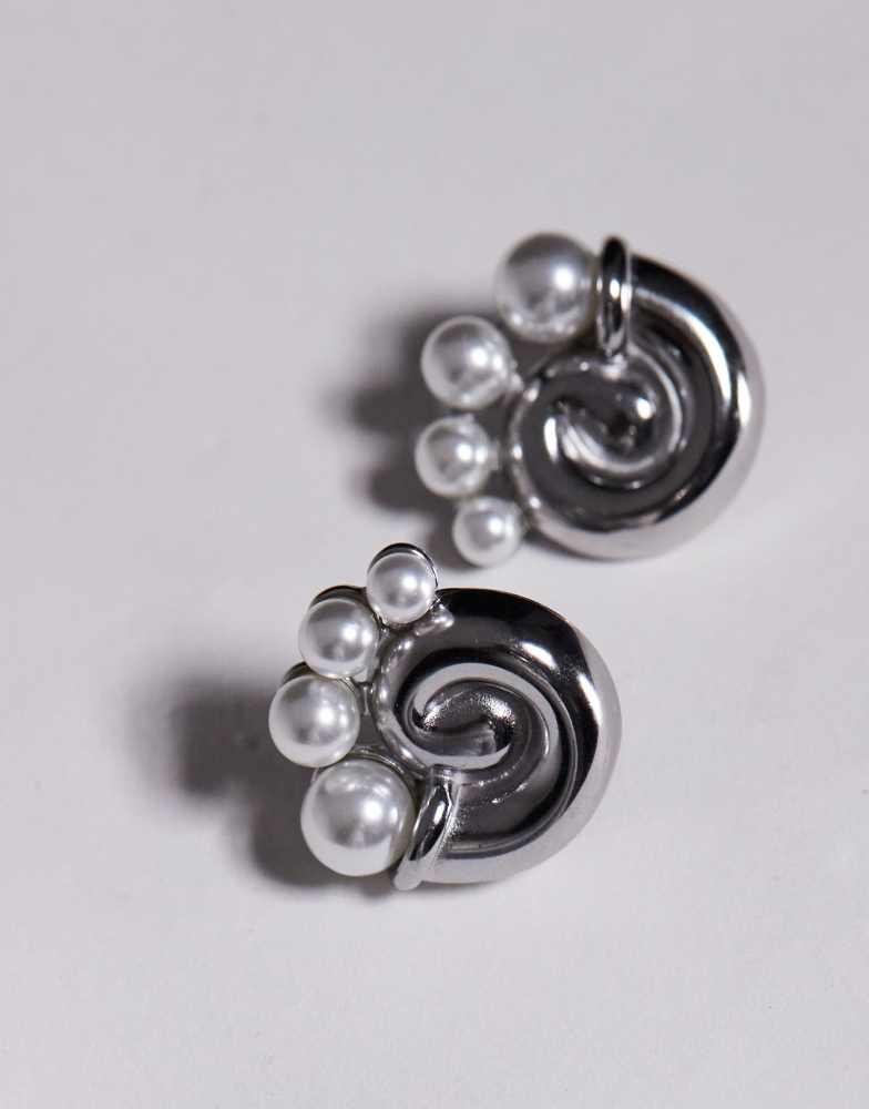 8 Other Reasons 8 Other Reasons swirl chunky earrings with pearl detail in rhodium plated