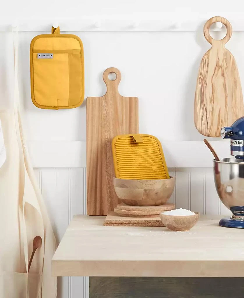 KitchenAid Beacon Two-Tone Pot Holder 2-Pack Set, 7" x 10" 4