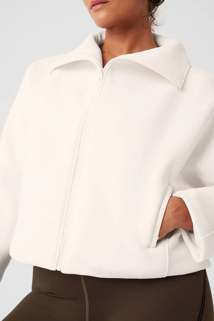 Alo Technical Form Jacket - Ivory 8