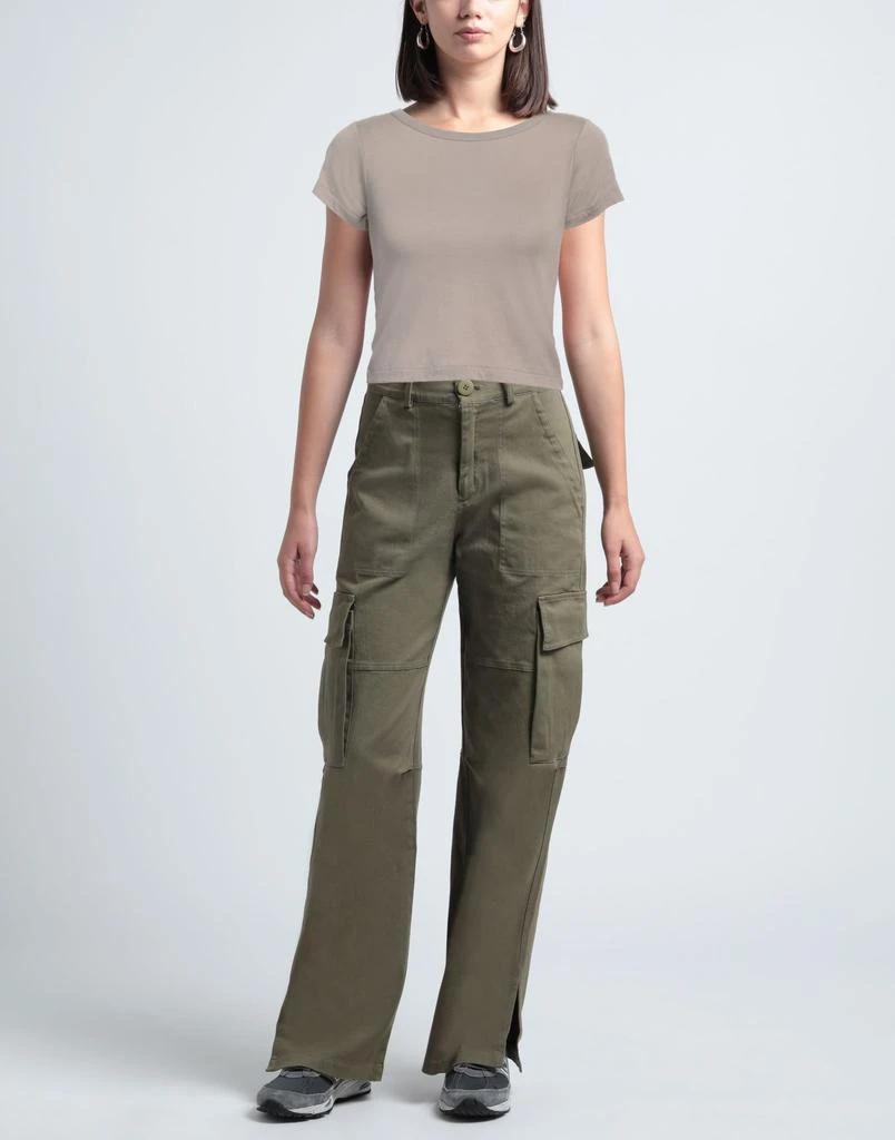 ÉTERNE Basic T-shirt 2