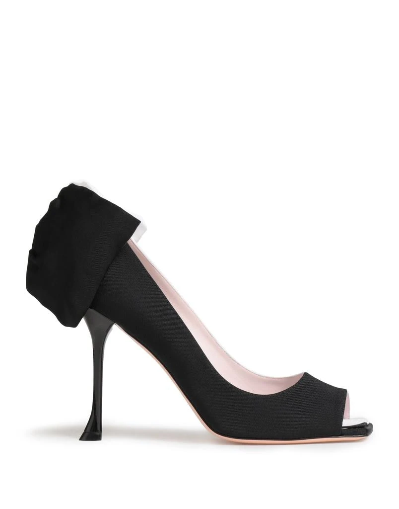 Roger Vivier Pump 1
