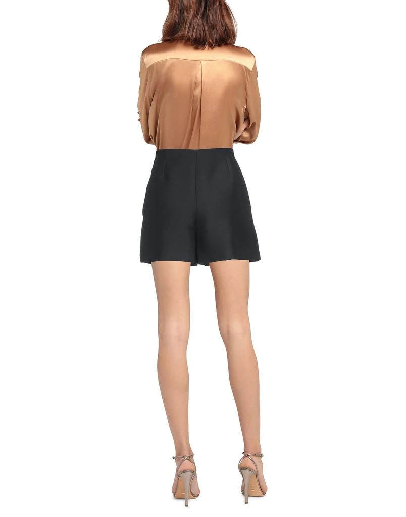 Valentino Shorts
Bermuda 3