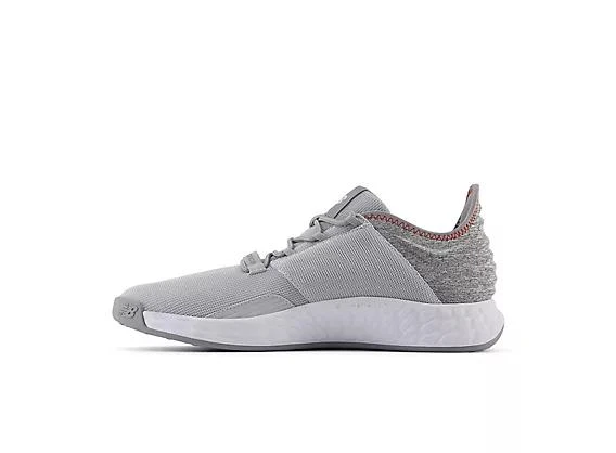 New Balance Fresh Foam ROAV Golf Shoes 3
