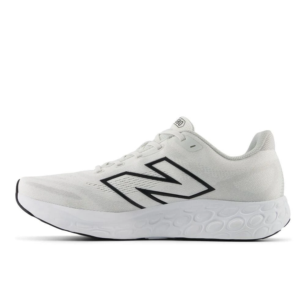 New Balance New Balance Men
s Fresh Foam 680 V8 Running Shoe 2