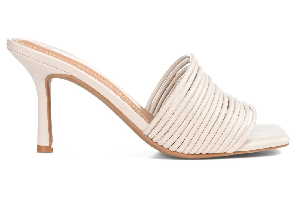 Journee Collection Calliope 6