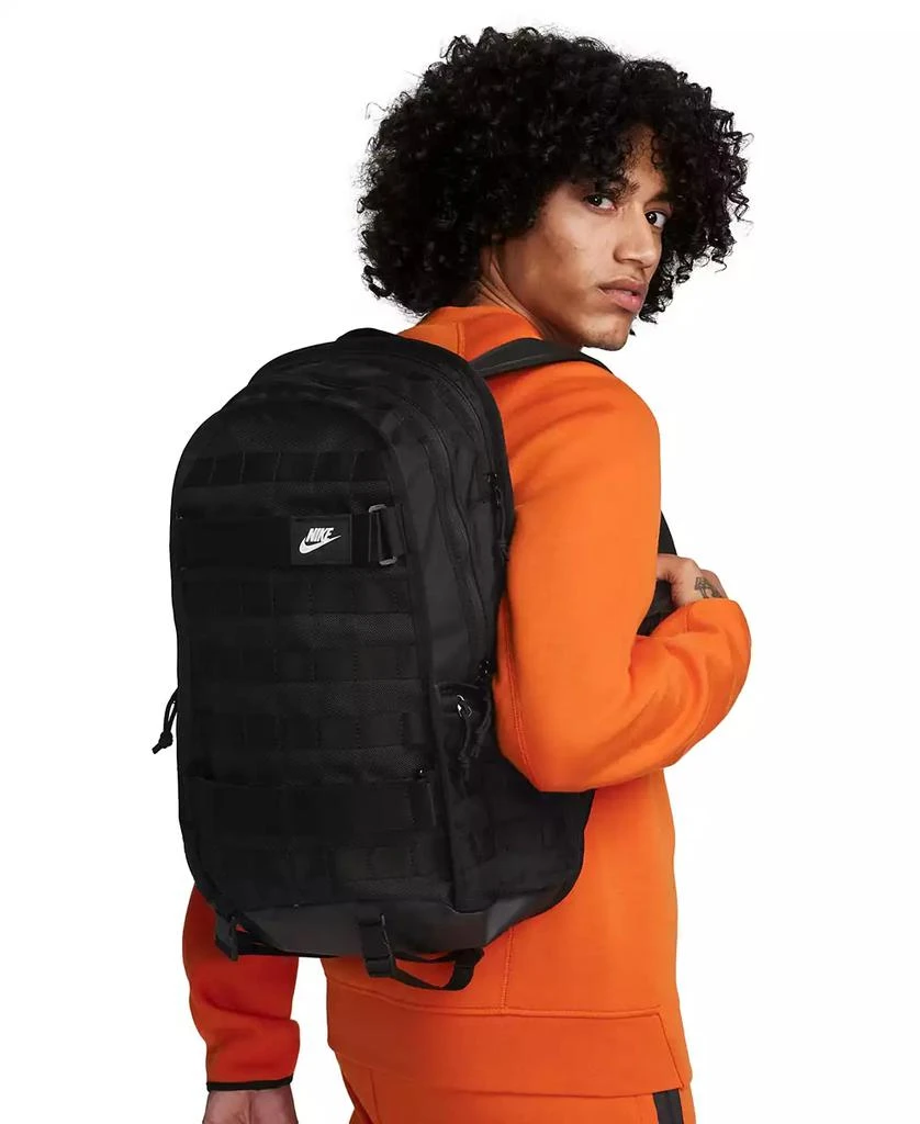 NIKE Men's Sportswear Logo Backpack 12