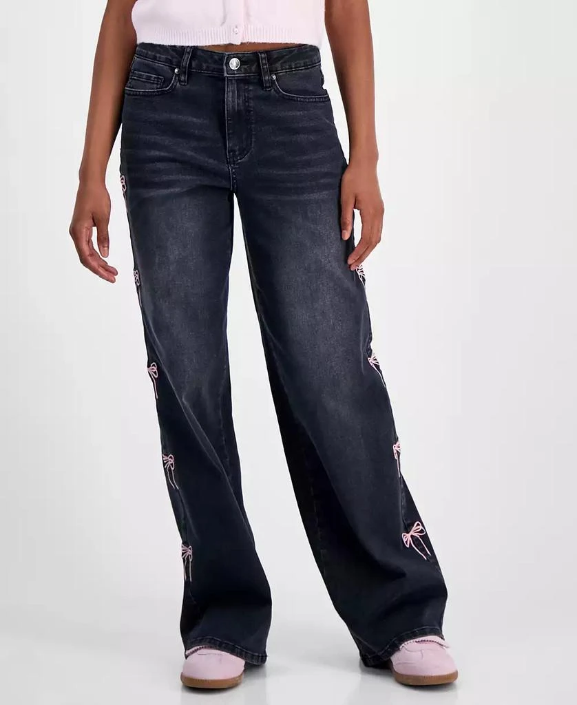 Madden Girl Juniors
Ultra 90s Bow-Embroidered Jeans 5