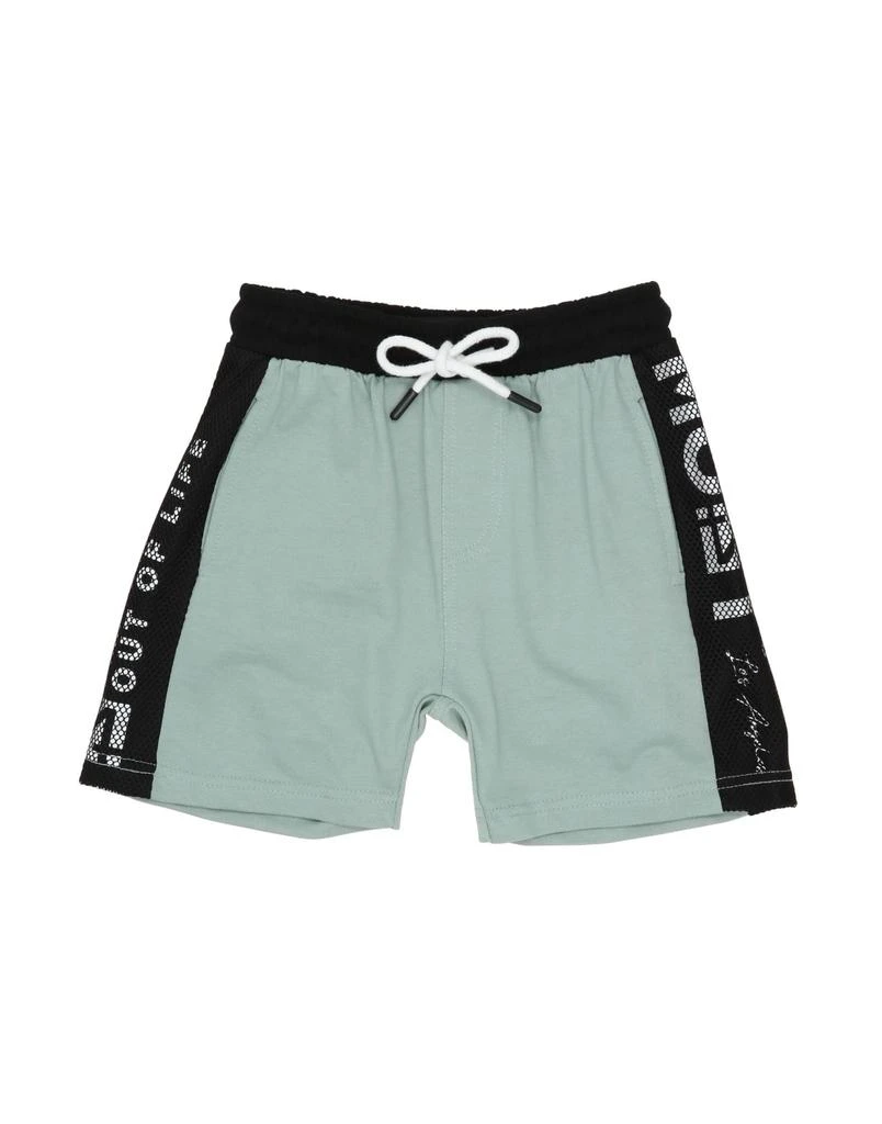 MOST Los Angeles Shorts 
Bermuda