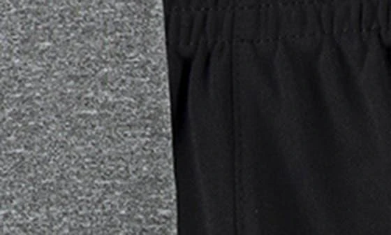 NIKE Short 
Shirt Set 4