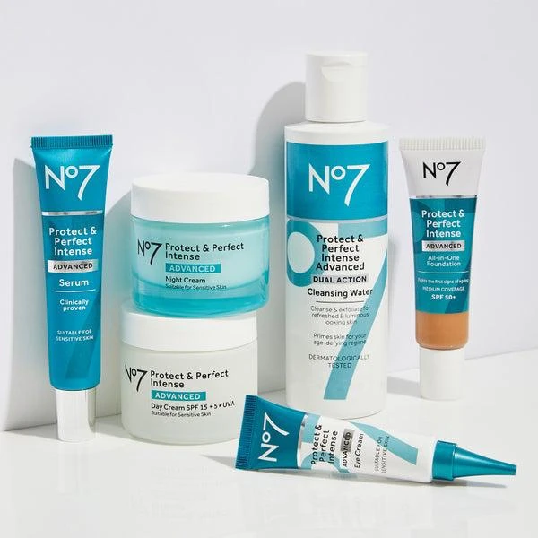 No7 Protect & Perfect Intense Advanced Cleansing Water 6