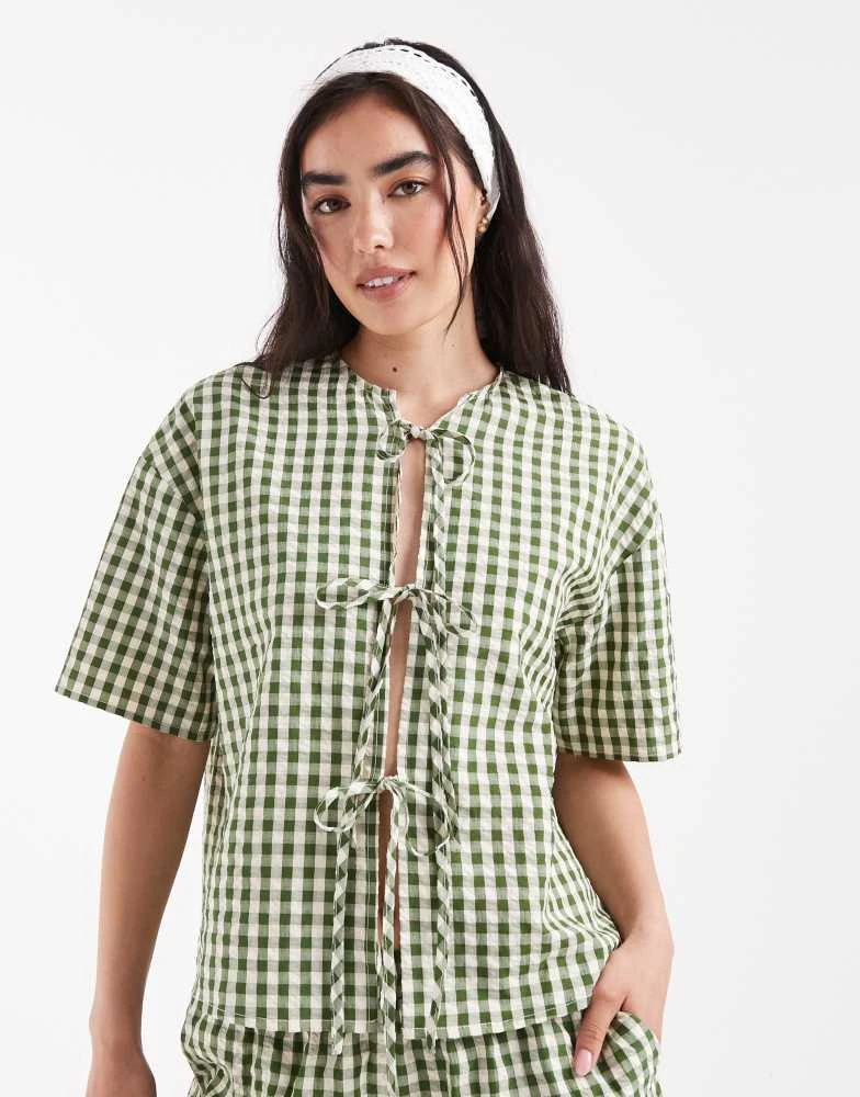 Daisy Street Daisy Street gingham tie front top in green check co-ord 1