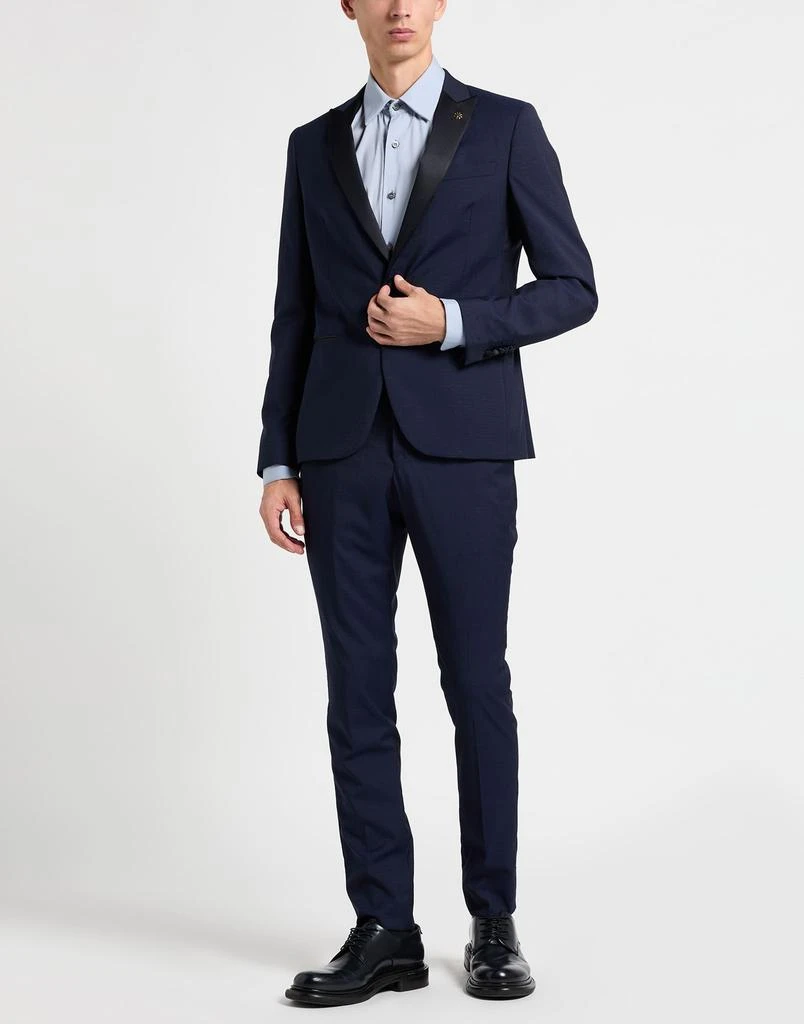 MANUEL RITZ Suits 2