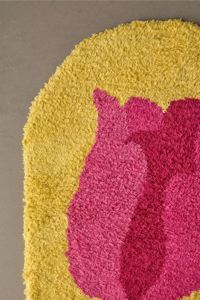 Urban Outfitters Tulip Shaggy Tufted Oval Runner Rug 4