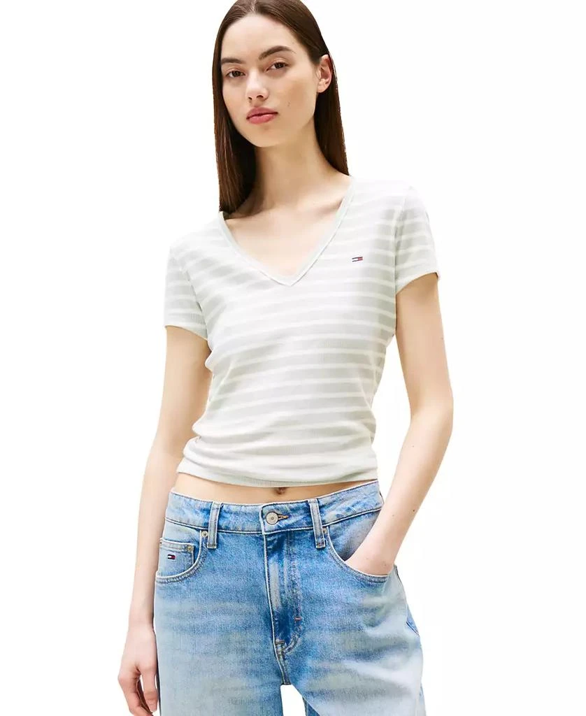 Tommy Jeans Women
s Slim-Fit Essential Ribbed V-Neck Tee 1