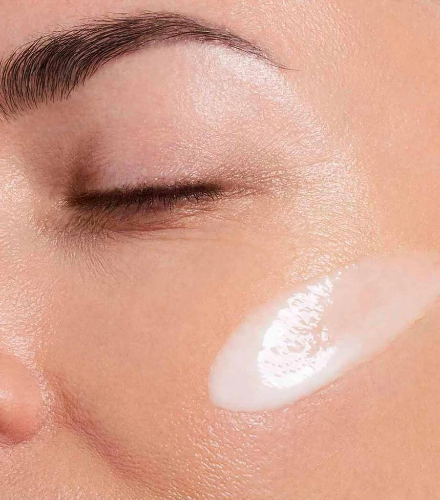 Clarins Bright Plus Advanced Brightening Serum (50ml) 5